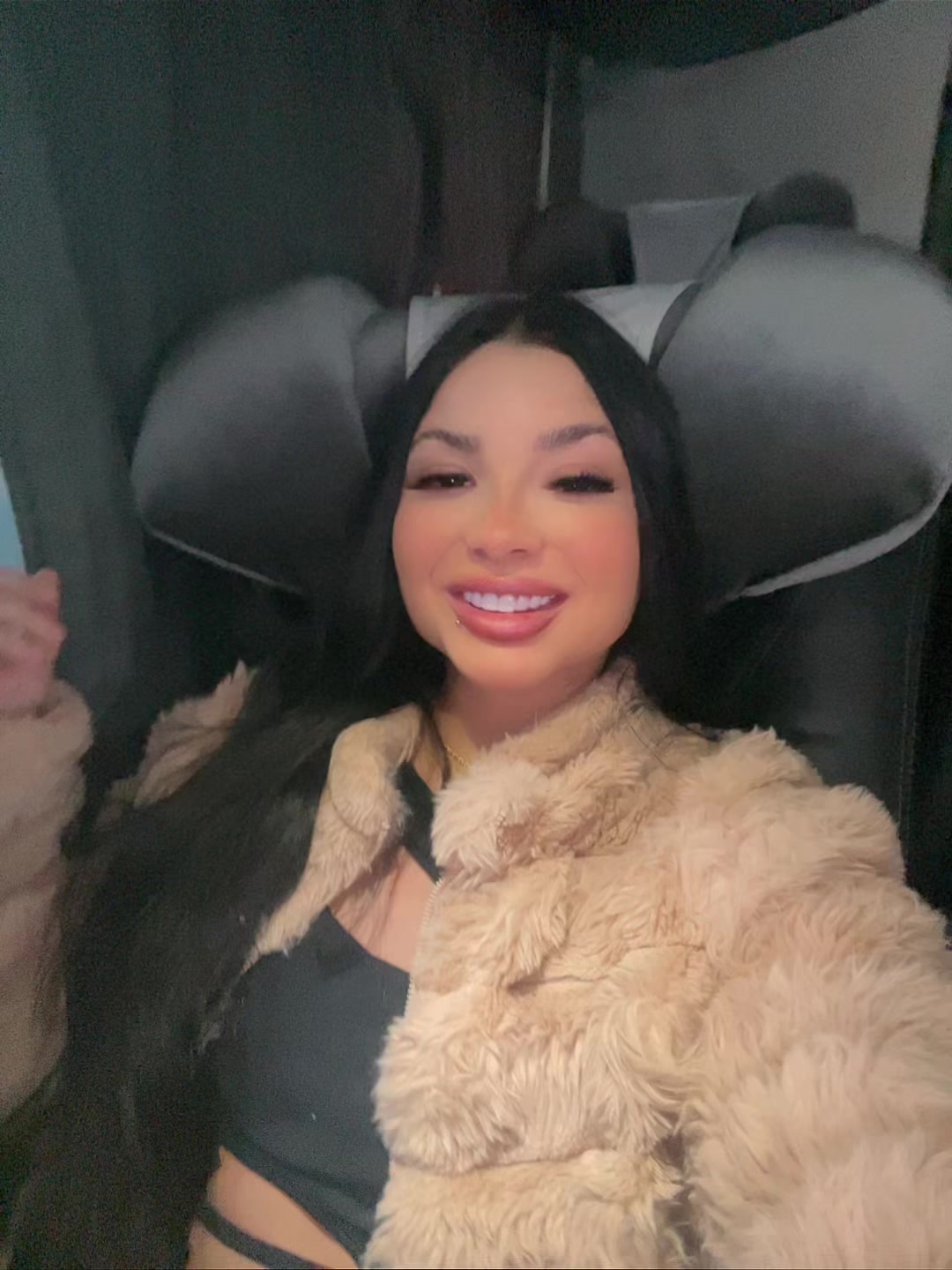 @Mirelly Radunz