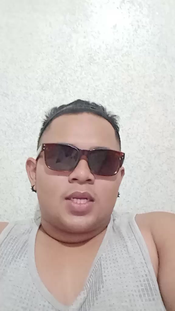 @DeeJay