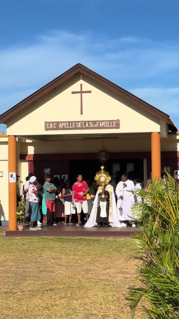@Curlyqueen🍸🫒✨