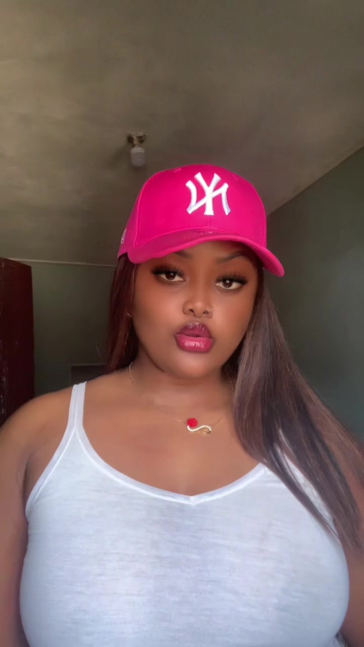 @Bk fille de grâce 💫🦋☘️🇨🇩