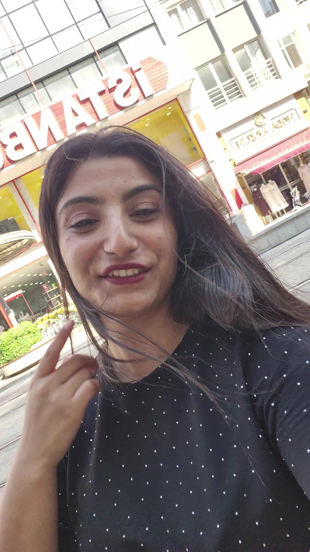 @✌🏻