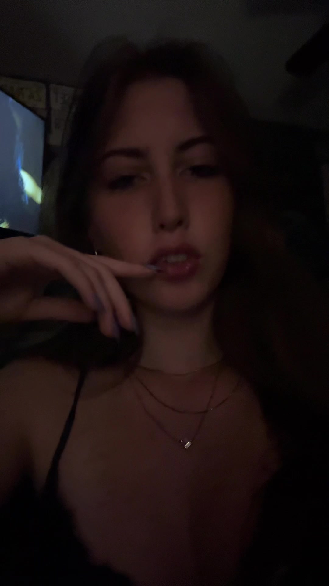 @C H L O