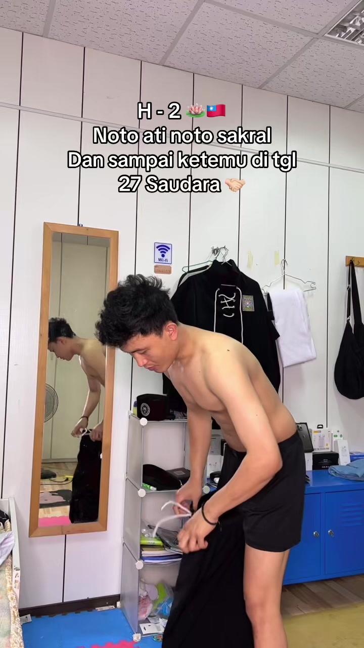 @𝙵