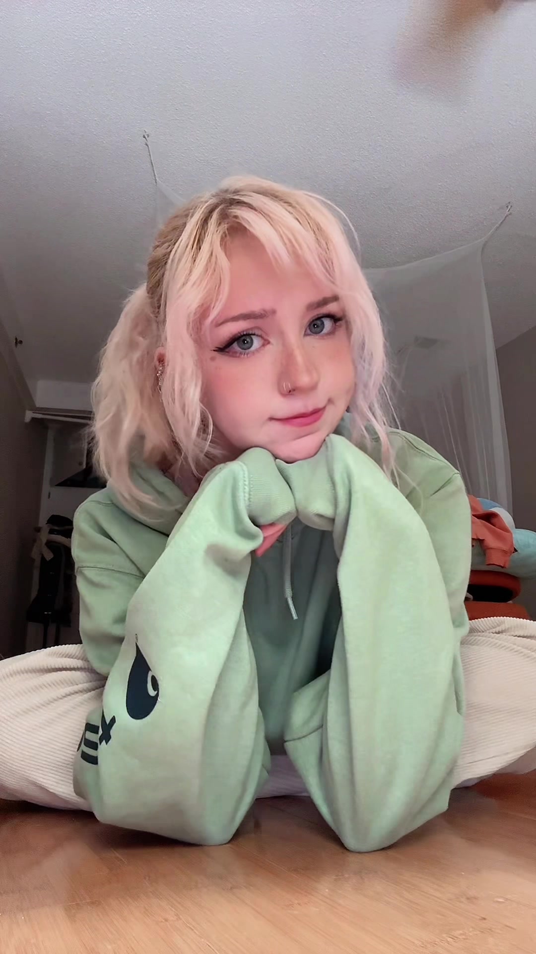 @Daisy
