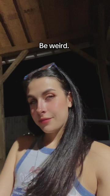 @Mik✨
