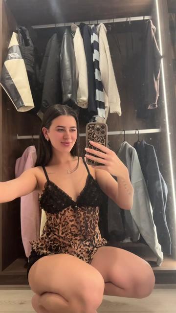 @Juilia lambert