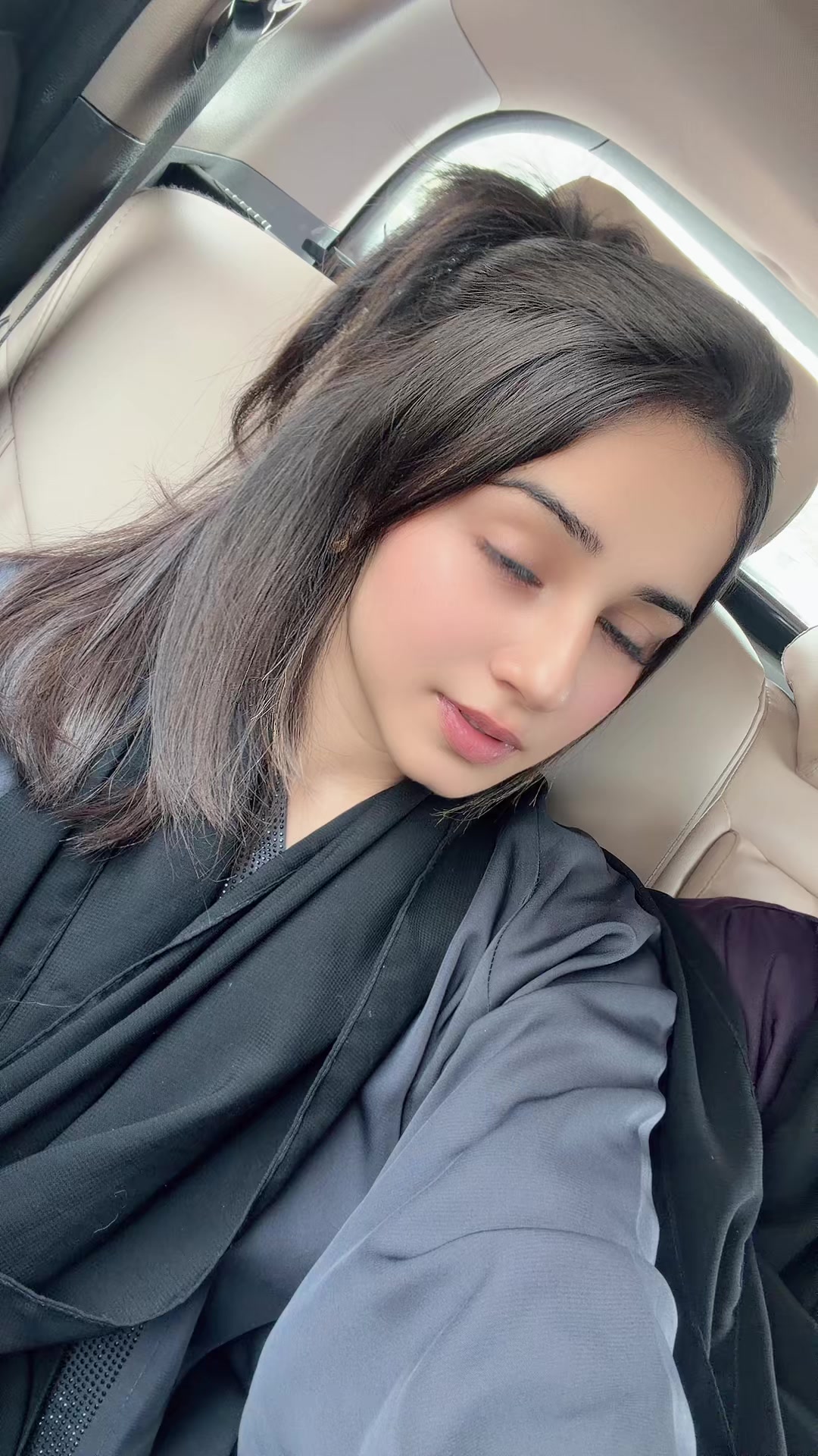 @✨Mariyam Official💕