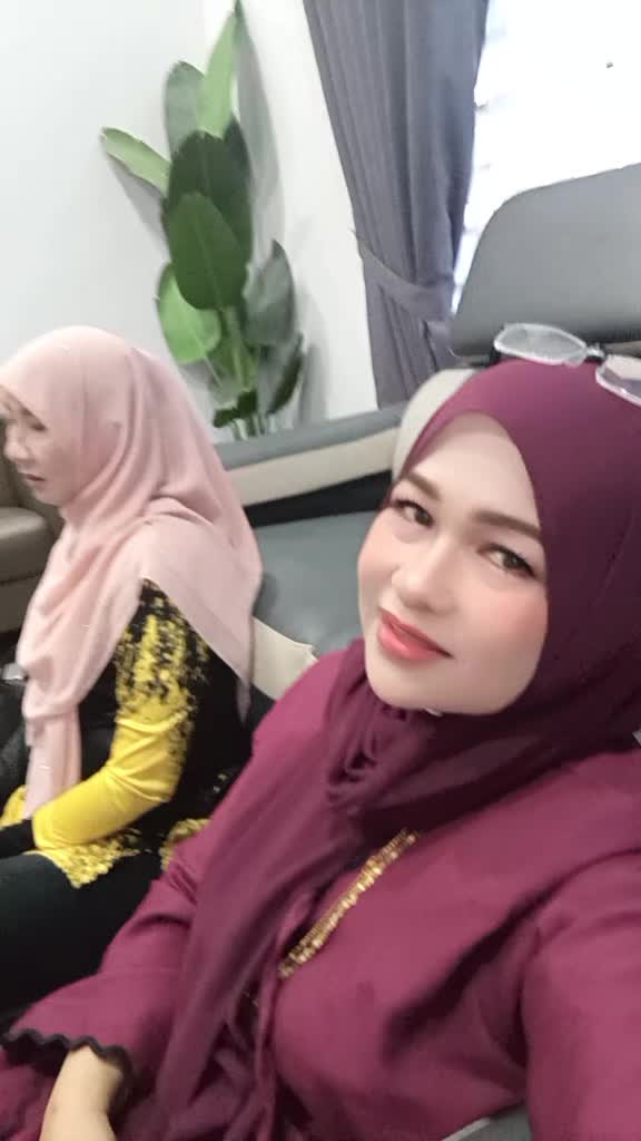 @PUTERI 💛7