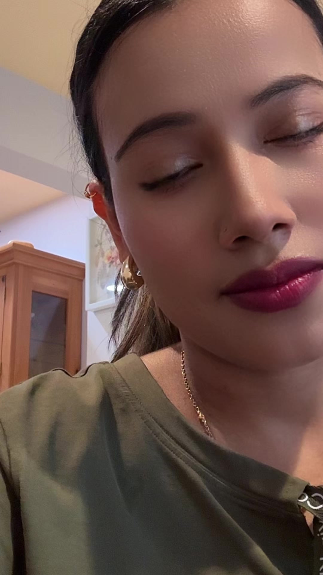 @Shresti