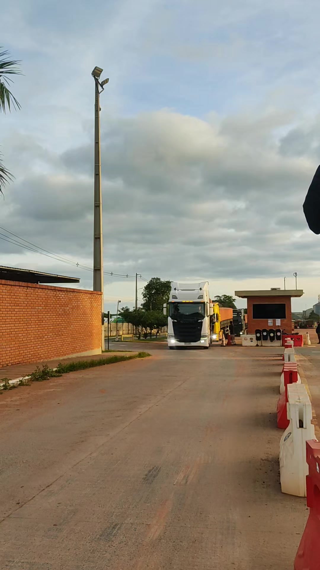 @conex&atilde;o surubi'y🚨