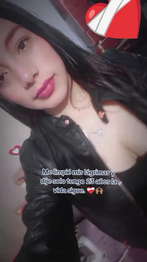 @𝙝𝙚𝙧𝙧𝙚𝙧𝙖 🩵🌺