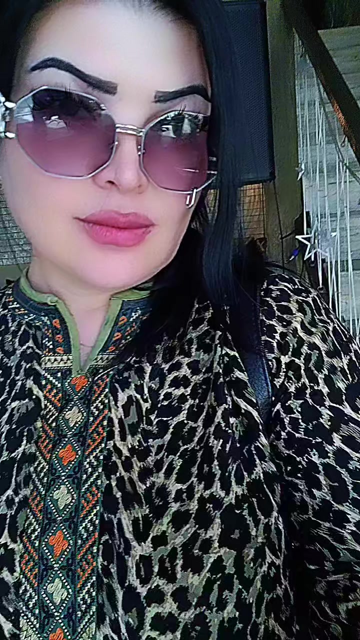 @Ṣ :)