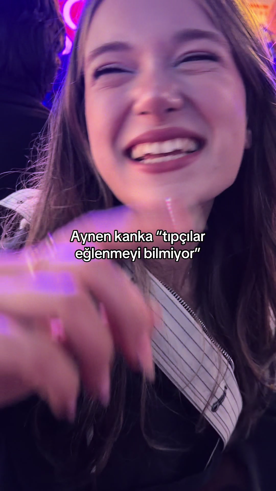 @Melacıkela