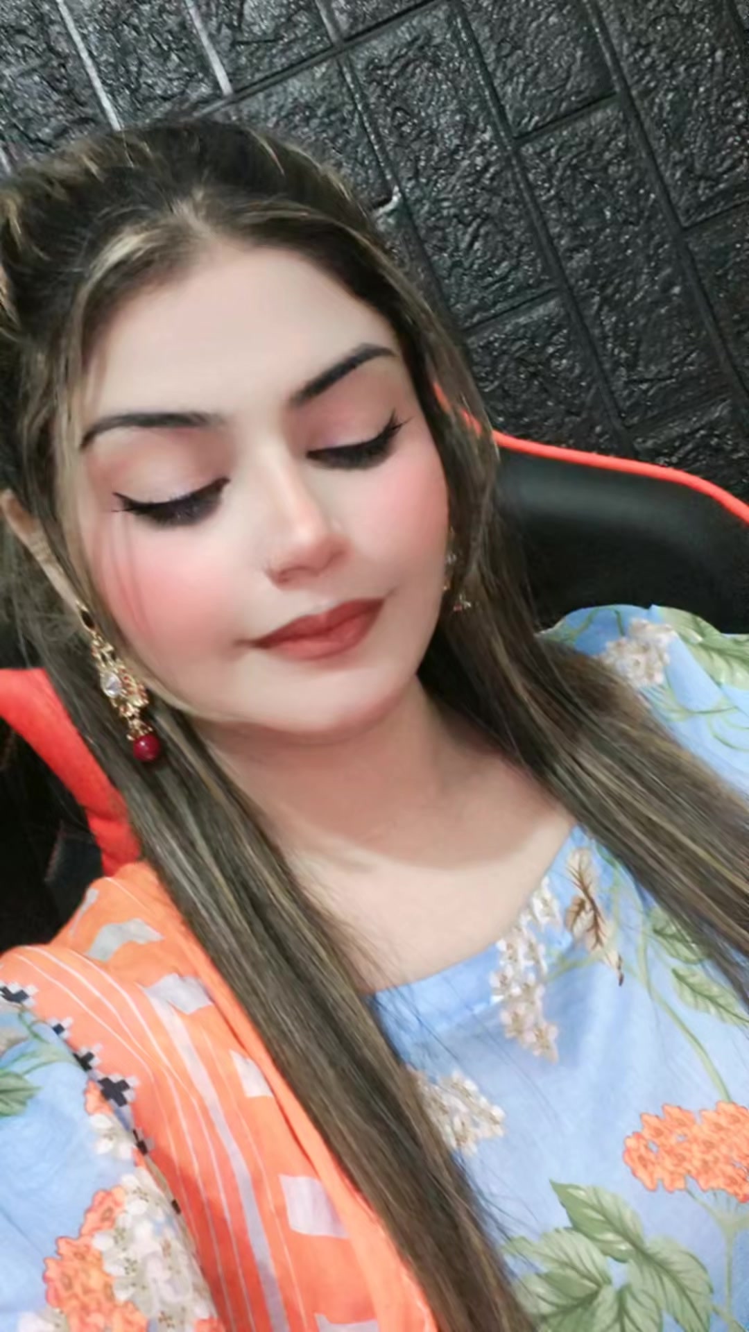 @😍Bushra Lewany