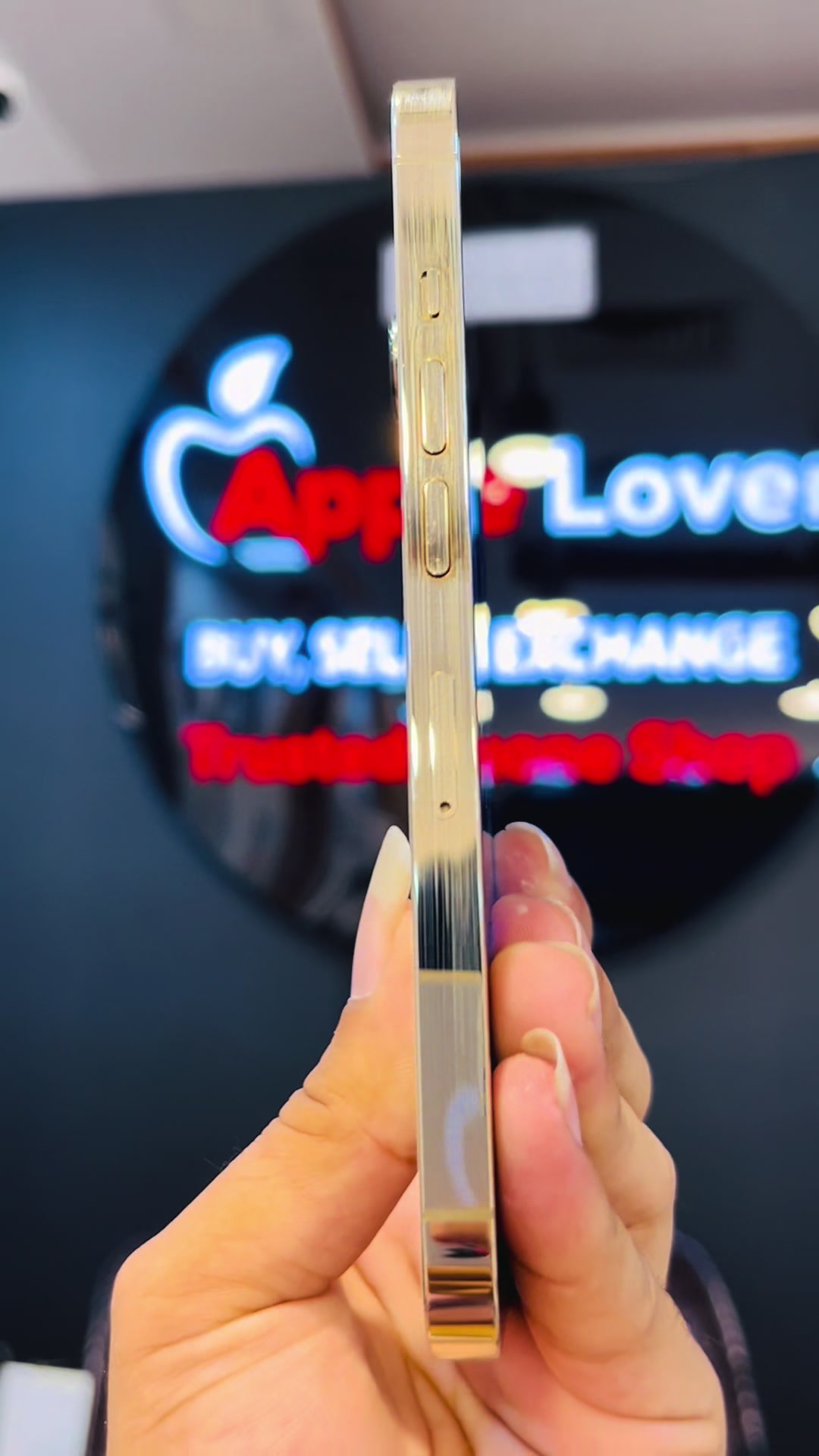@🍎𝐀𝐏𝐏𝐋𝐄 𝐋𝐎𝐕𝐄𝐑❤️