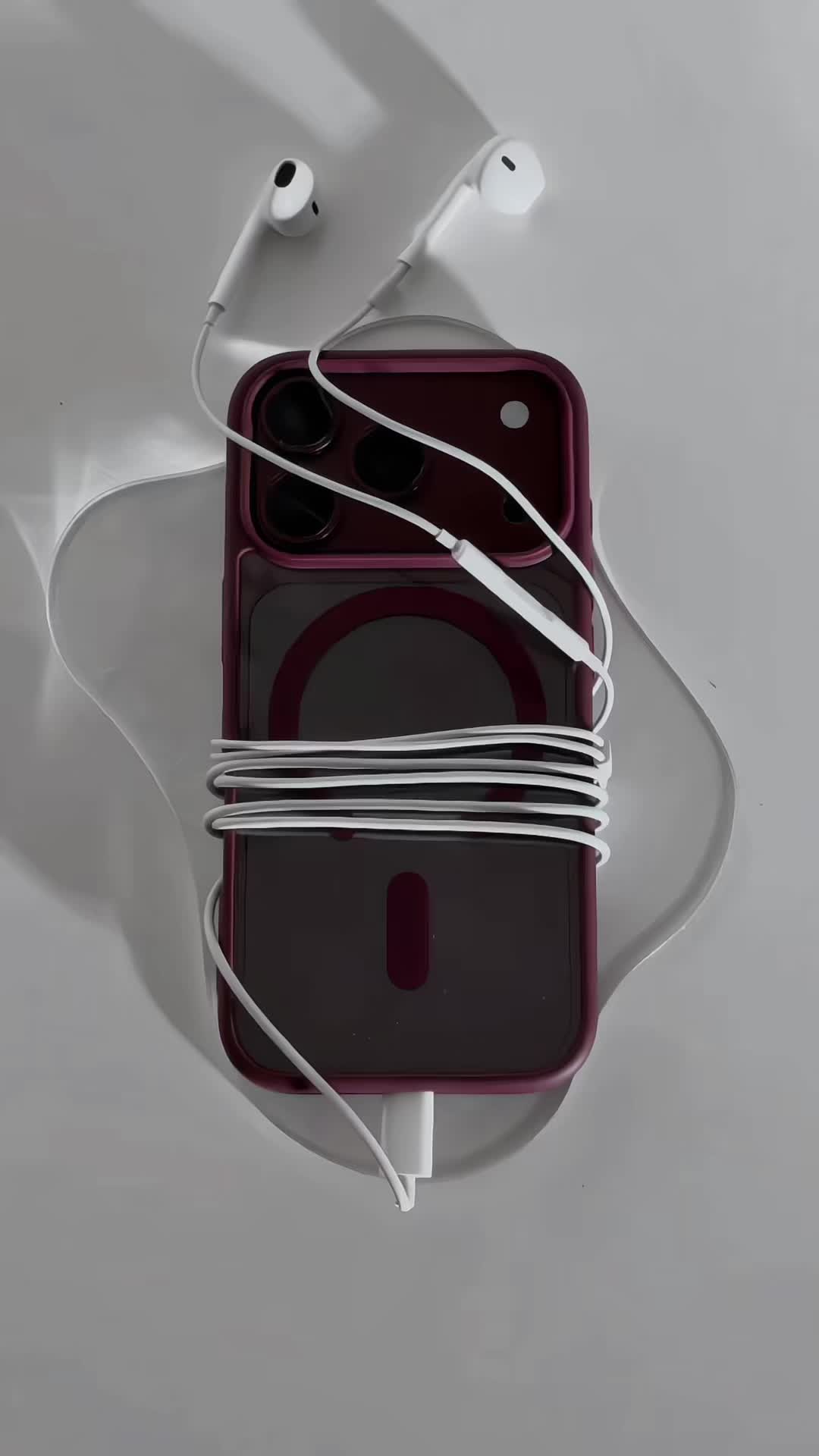 @𝑴𝑨𝑹𝑳𝑺 & 𝑪𝑶.