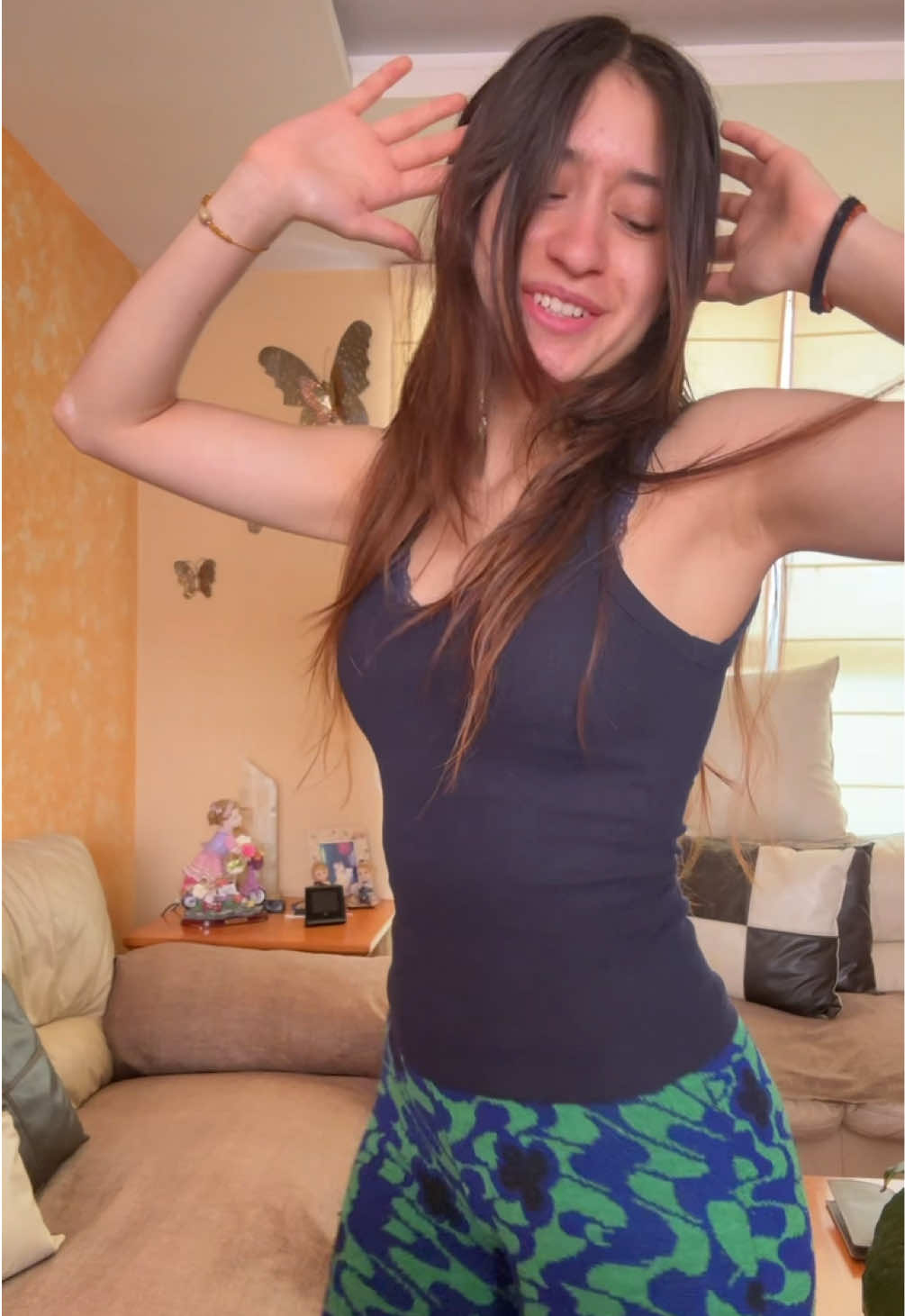 @Anie <3