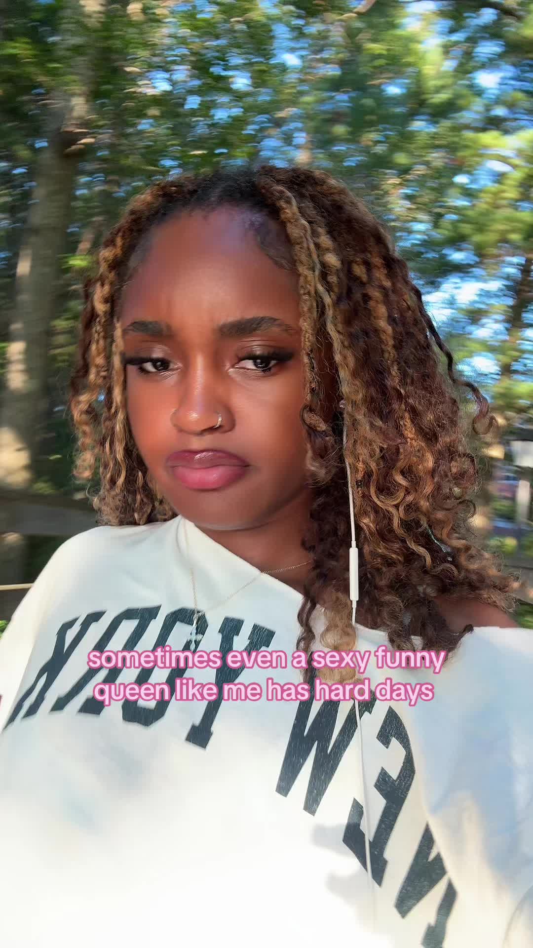 @mamikola