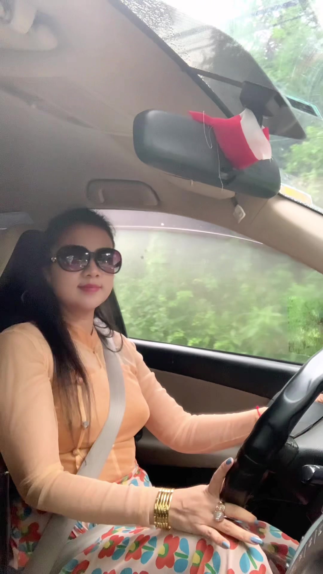 @may @မေ😎🚘🚙