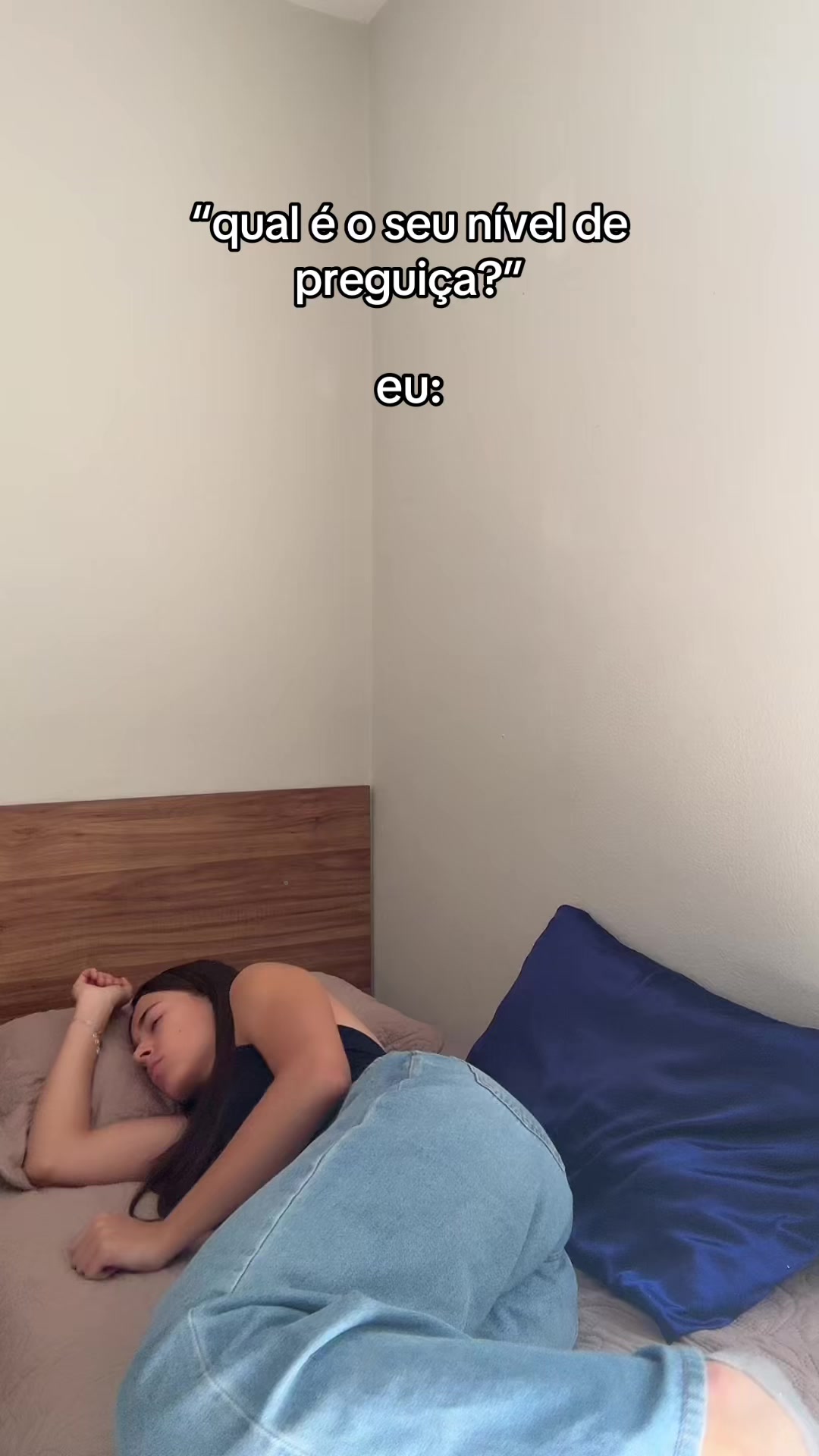 @Julia Andrade