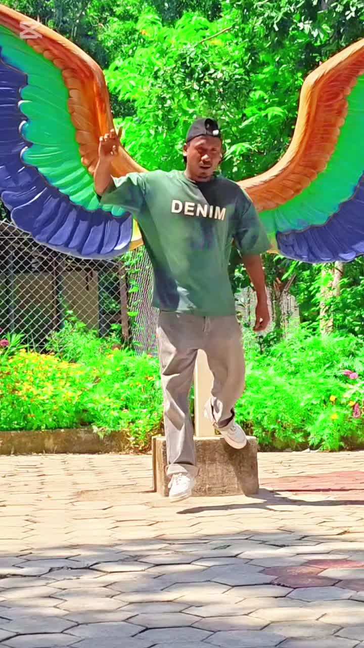 @🕺D A N C E R🕺B O Y🕺