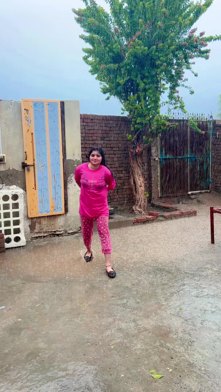 @Sanam khan