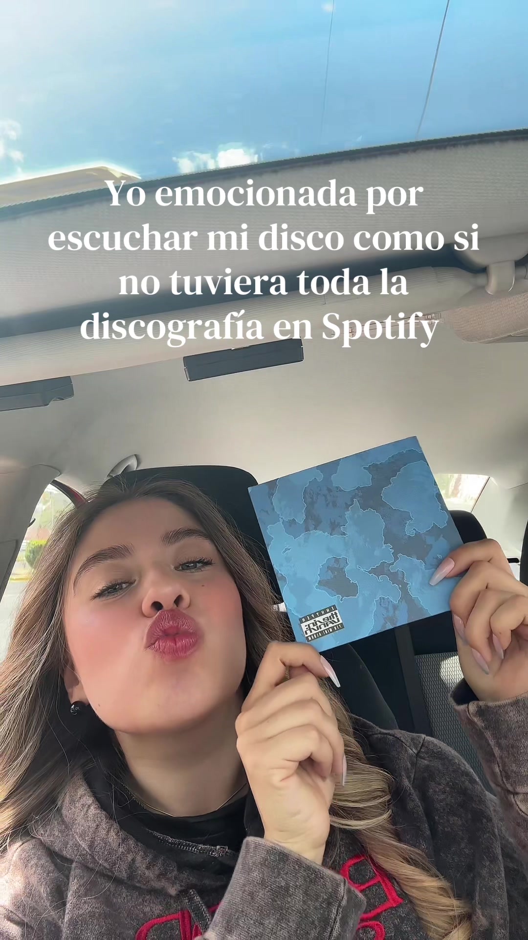 @✨Lucy Escobar✨
