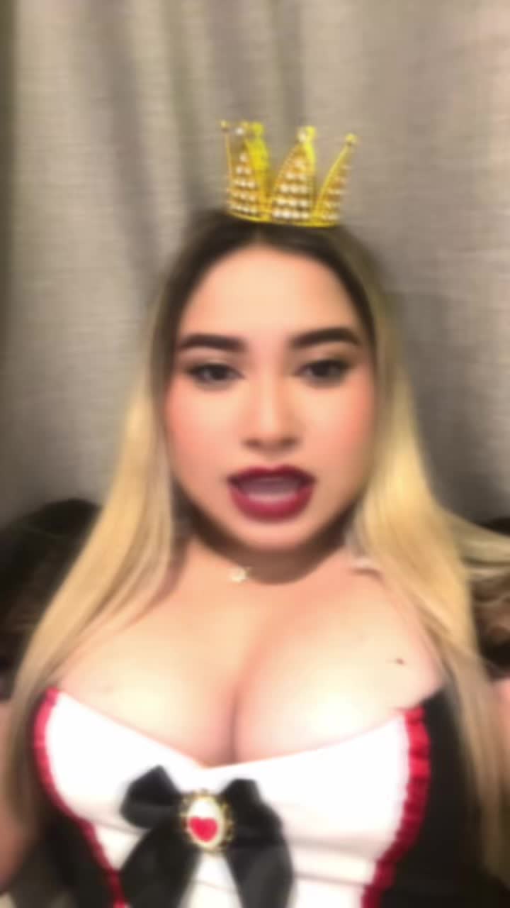 @aylinata_
