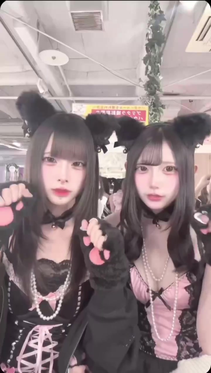 @4u