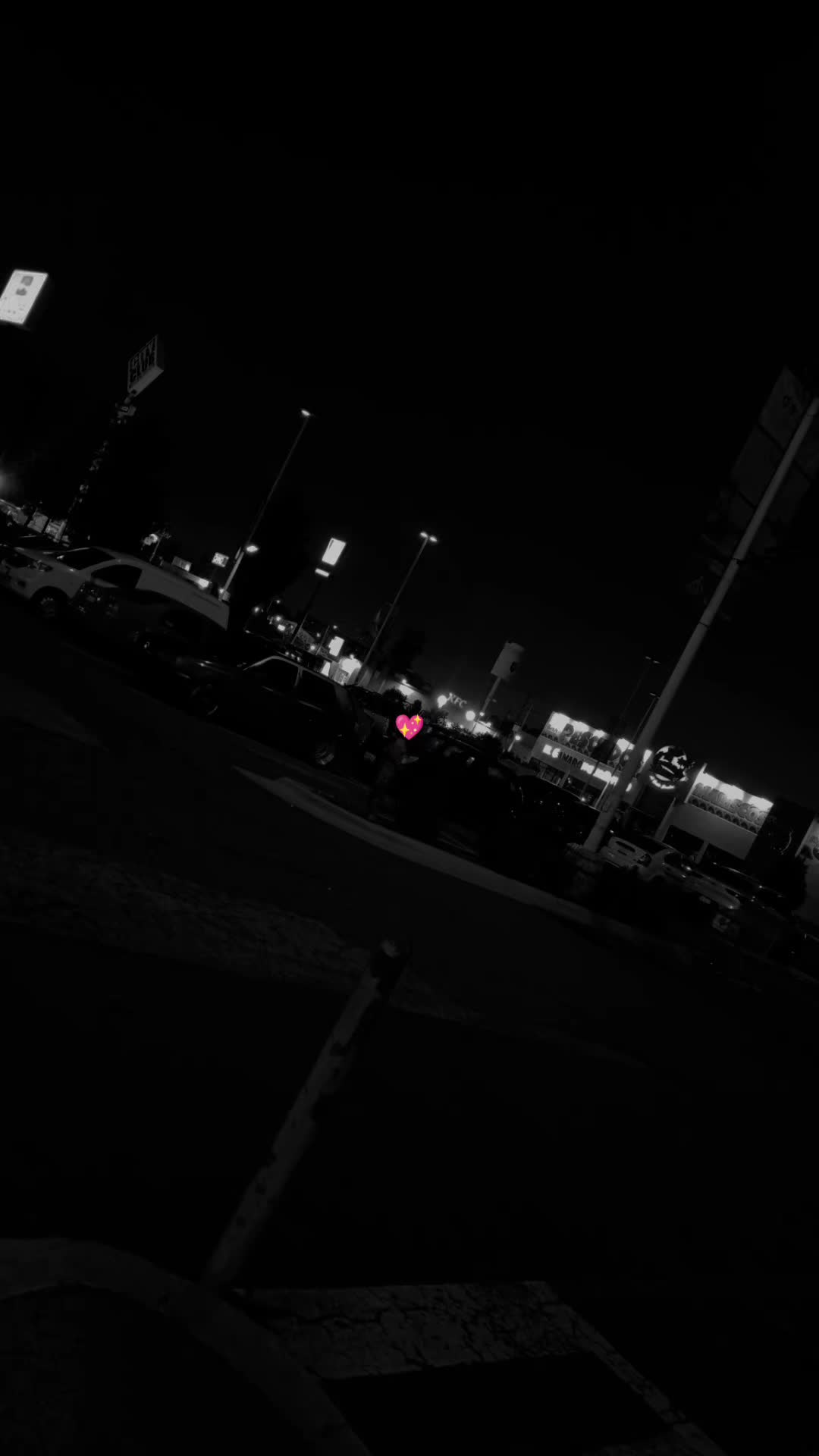 @ɱα૨ყ🐝