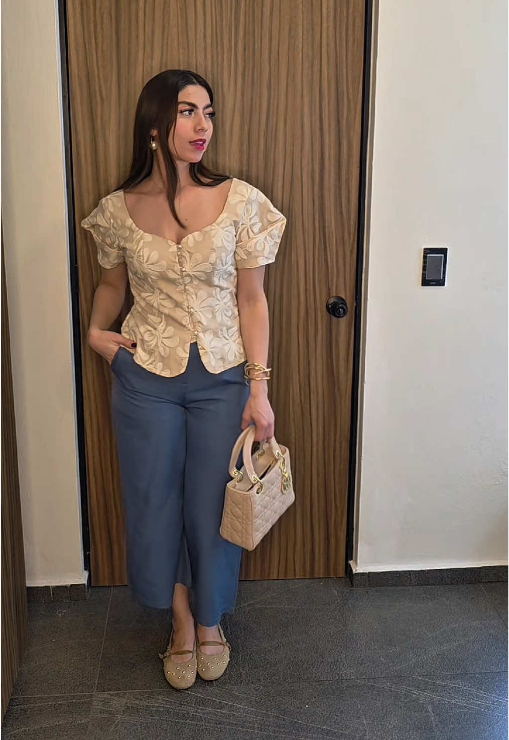 @Linda Fashion Wear