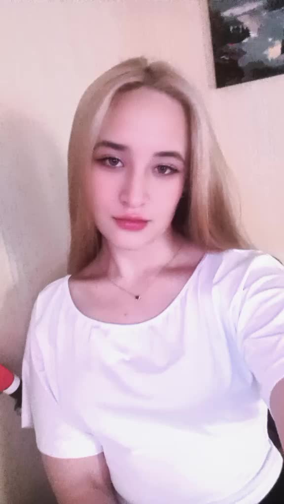 @_Vrăjitoarea Lunii_