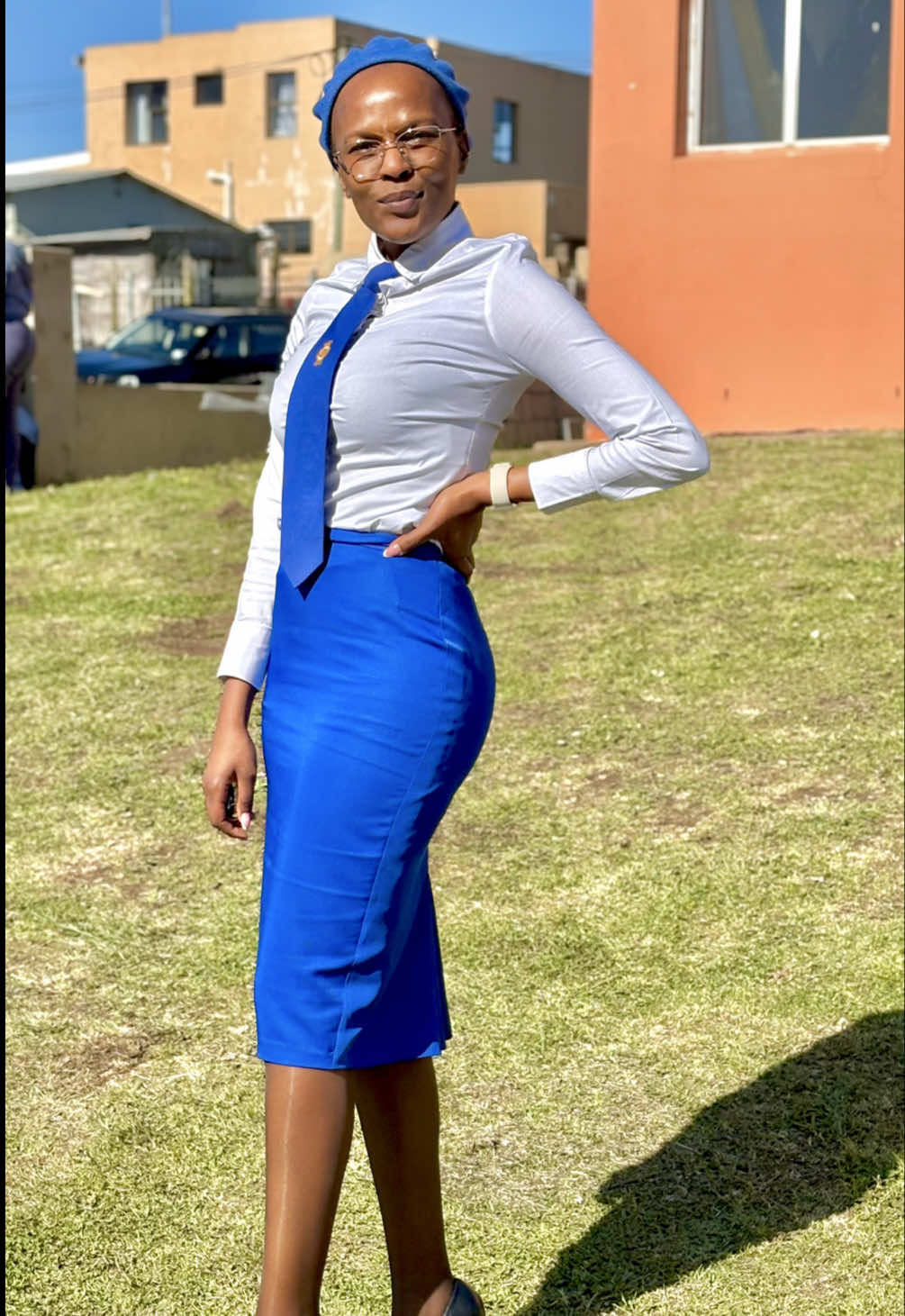 @Londekah_M