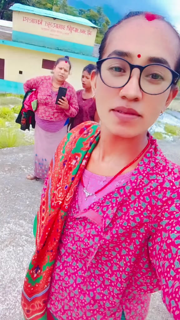 @Ganga Giri