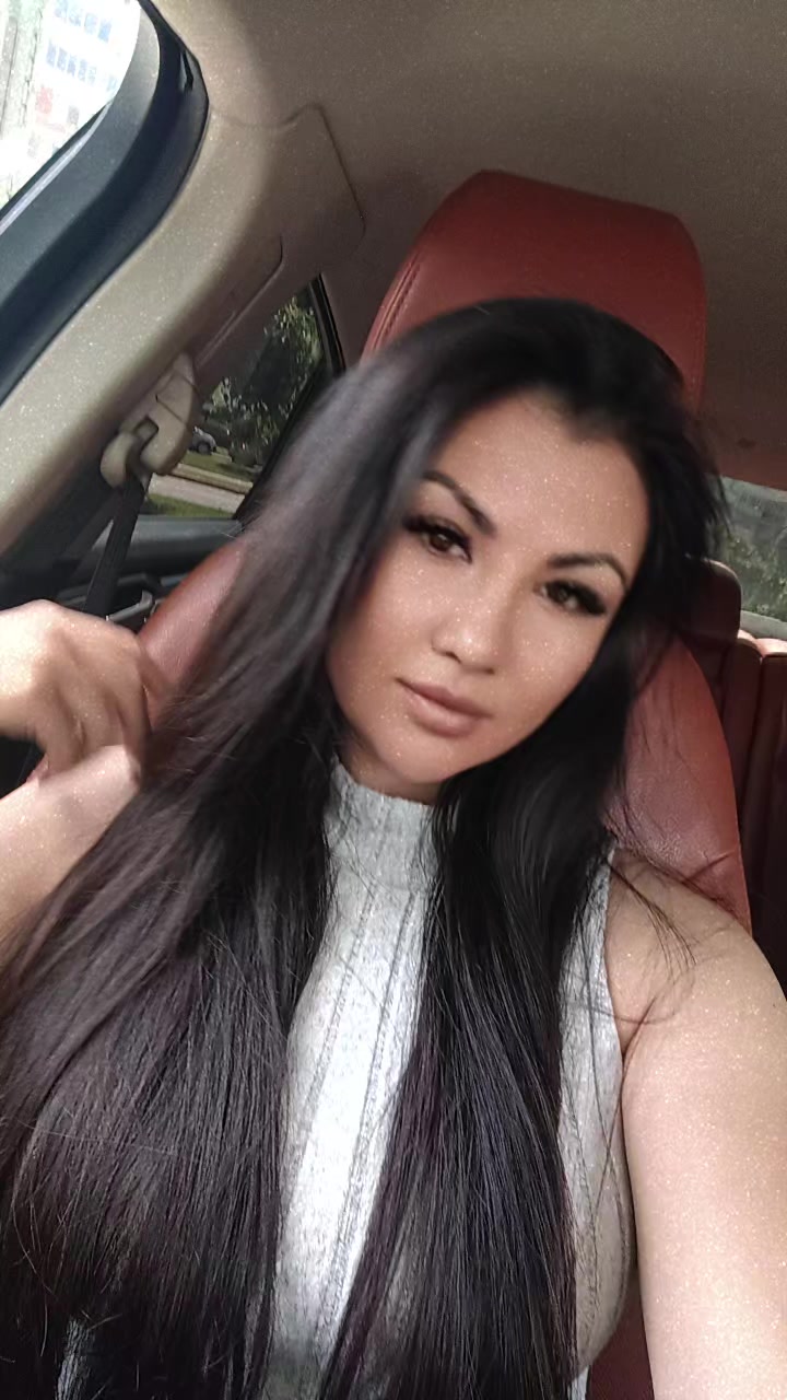 @ViVi😈