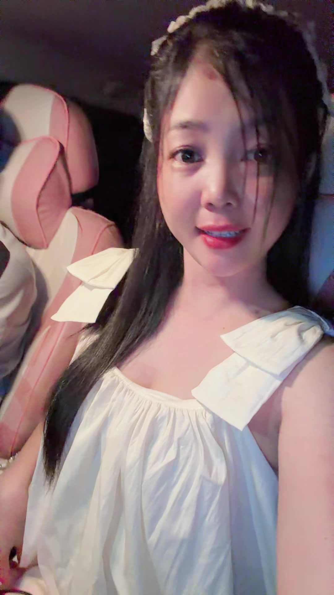 @💕Nga💕 bán hàng rong💕