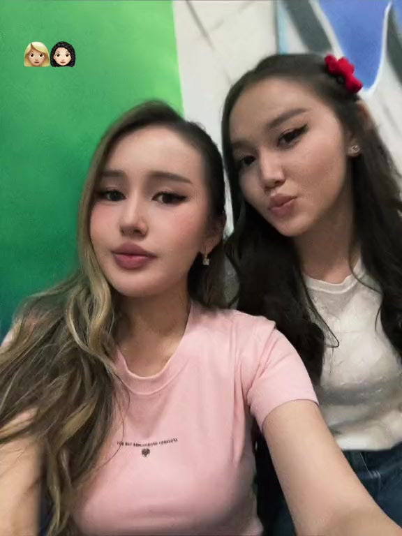@Жена Саната