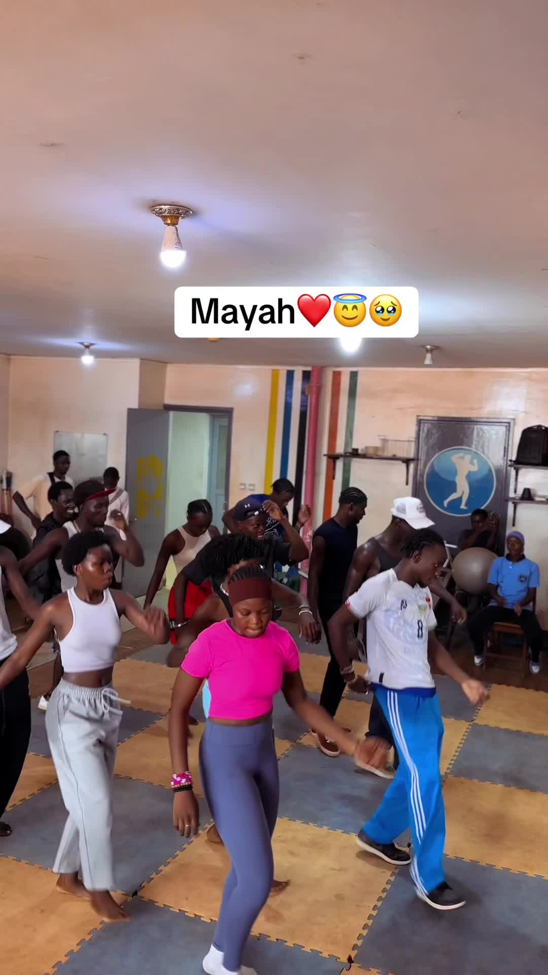 @BASTOS 🇨🇫
