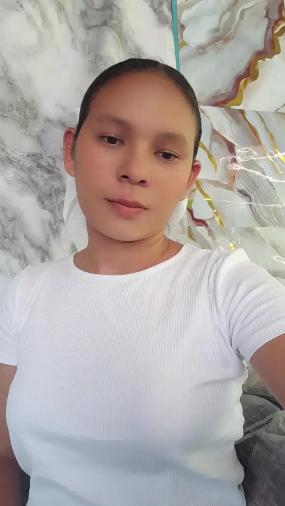 @Ena Reyes