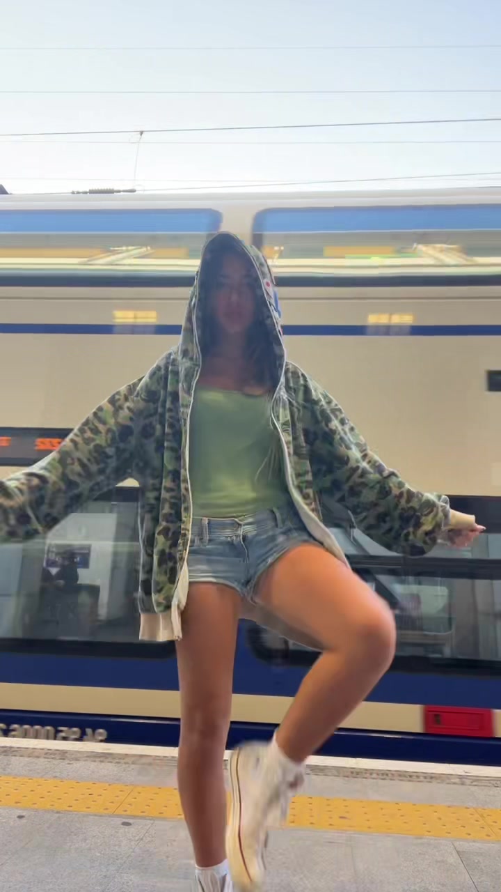 @Dumb_blonde