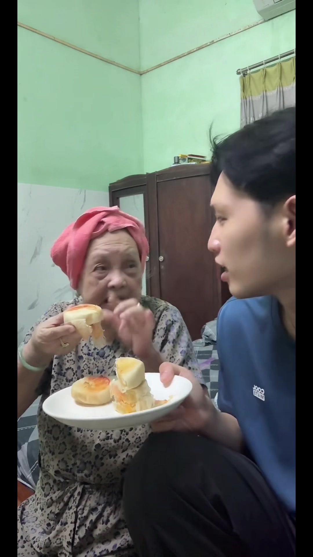 @Nguyễn Hồng Thủy