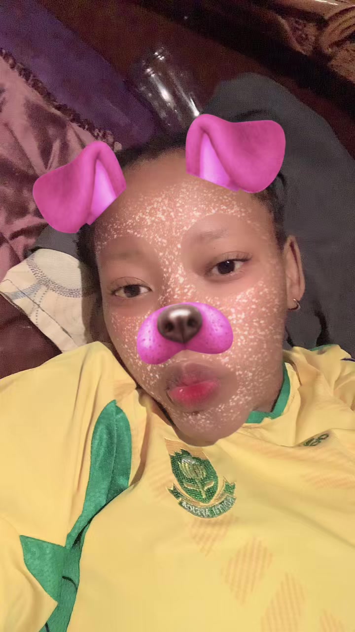 @Unathi