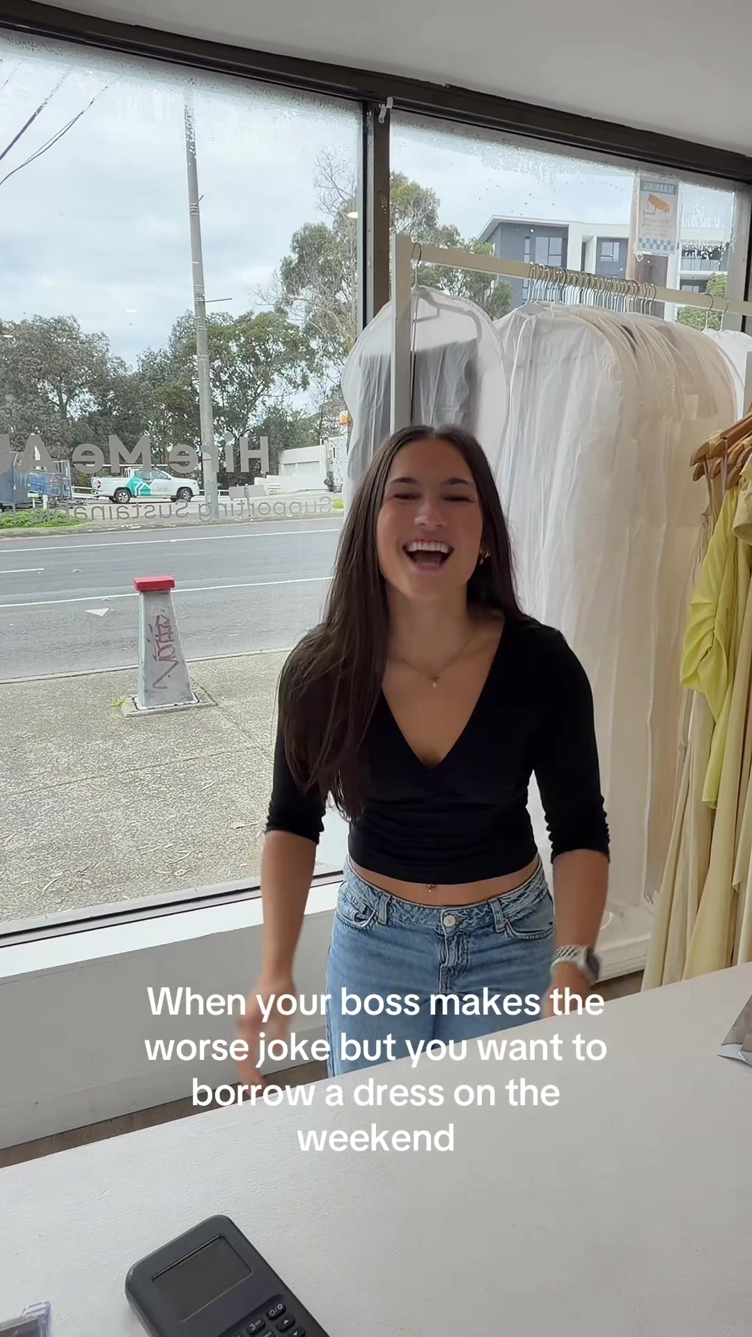 @hireme_au