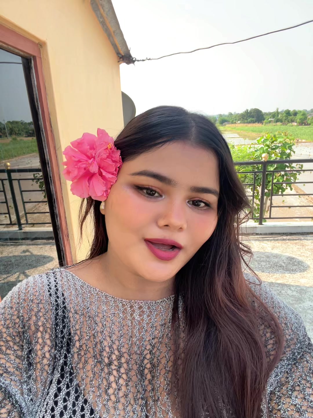 @MISS CHHETRI🦋