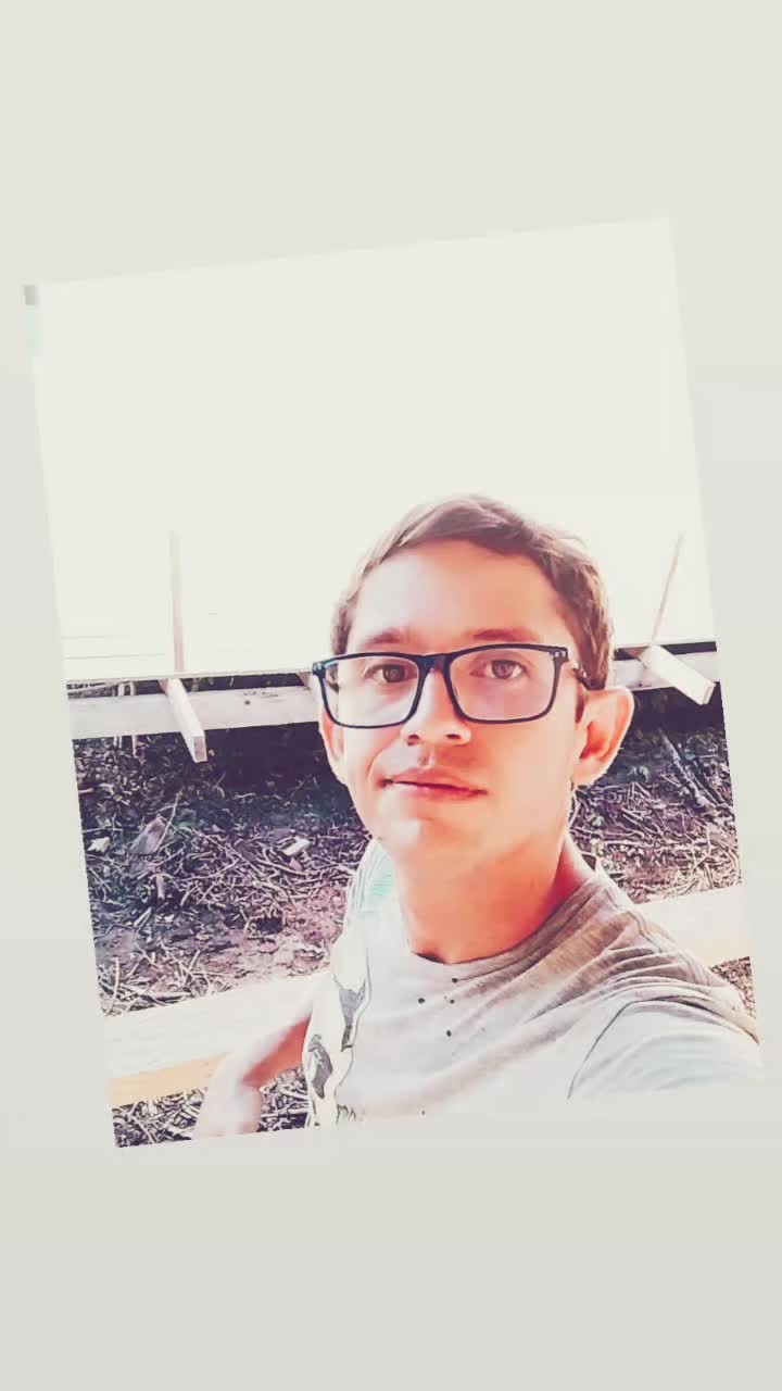 @Dav1dCard0z0