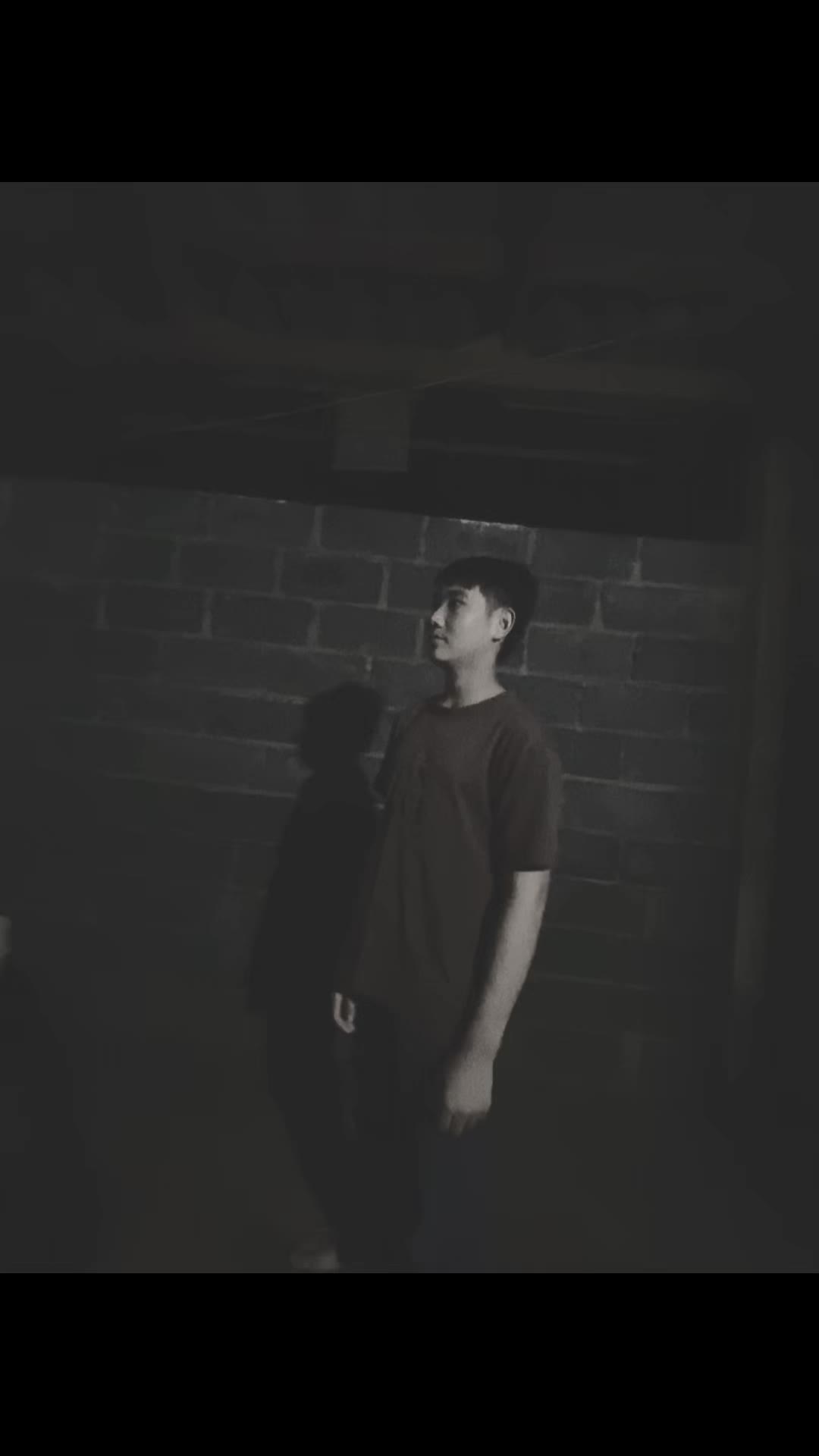 @B🖤