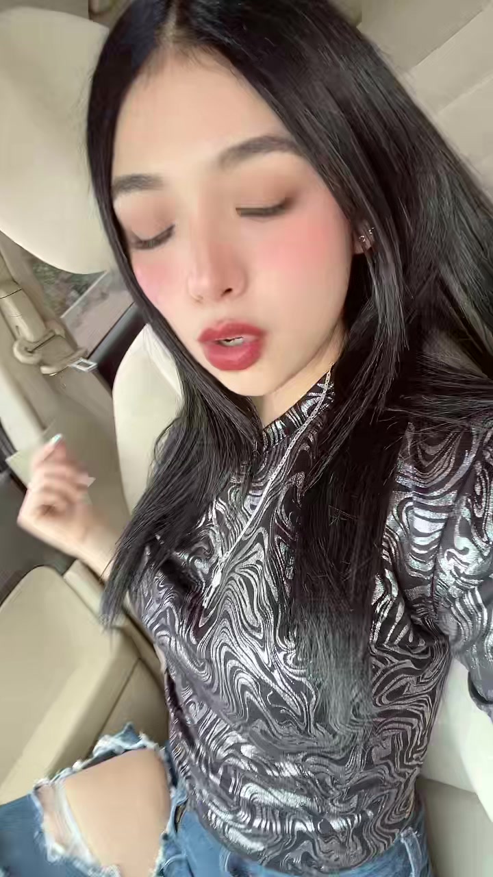 @𝒎𝒆𝒍_