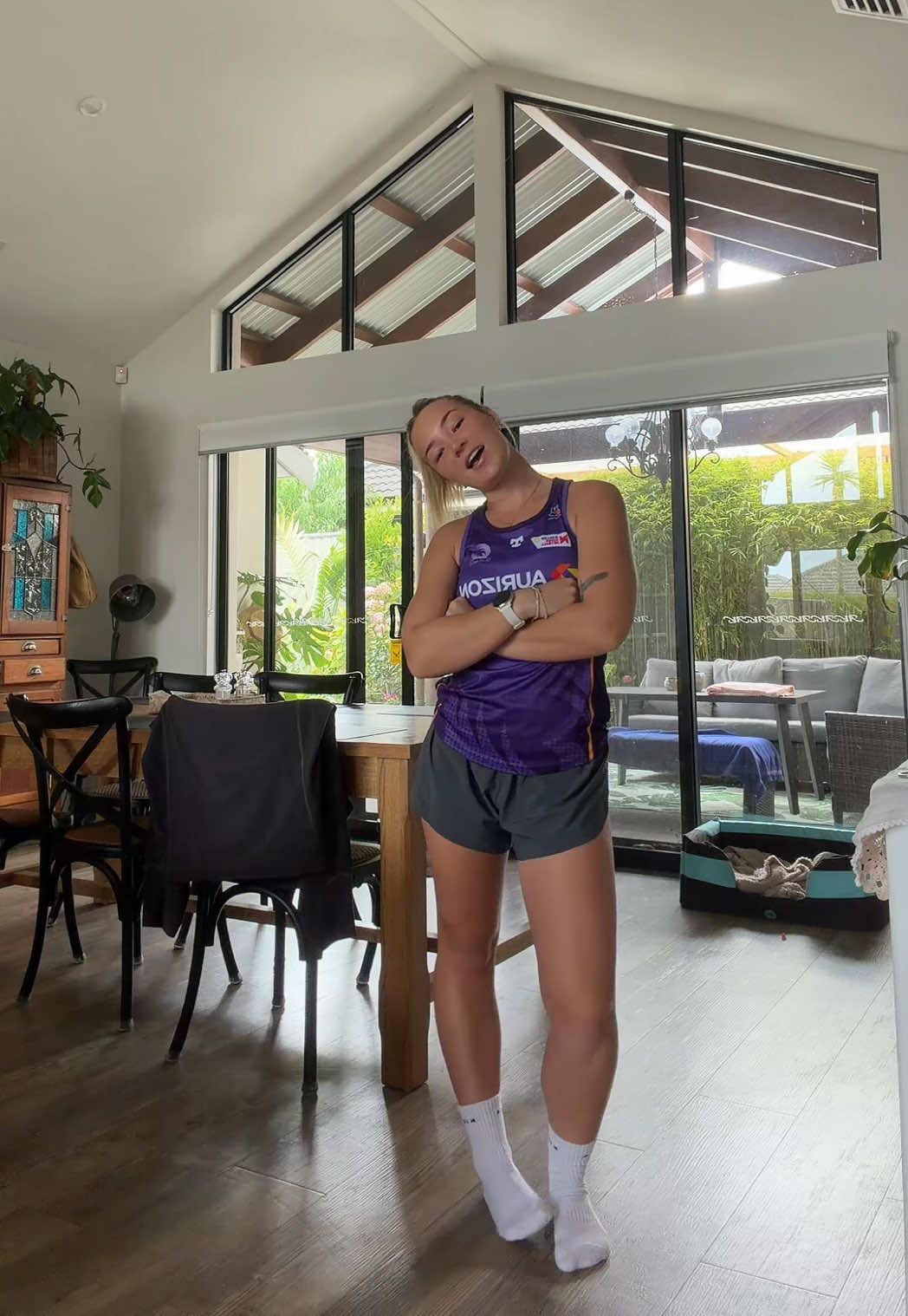 @cleojefferis_