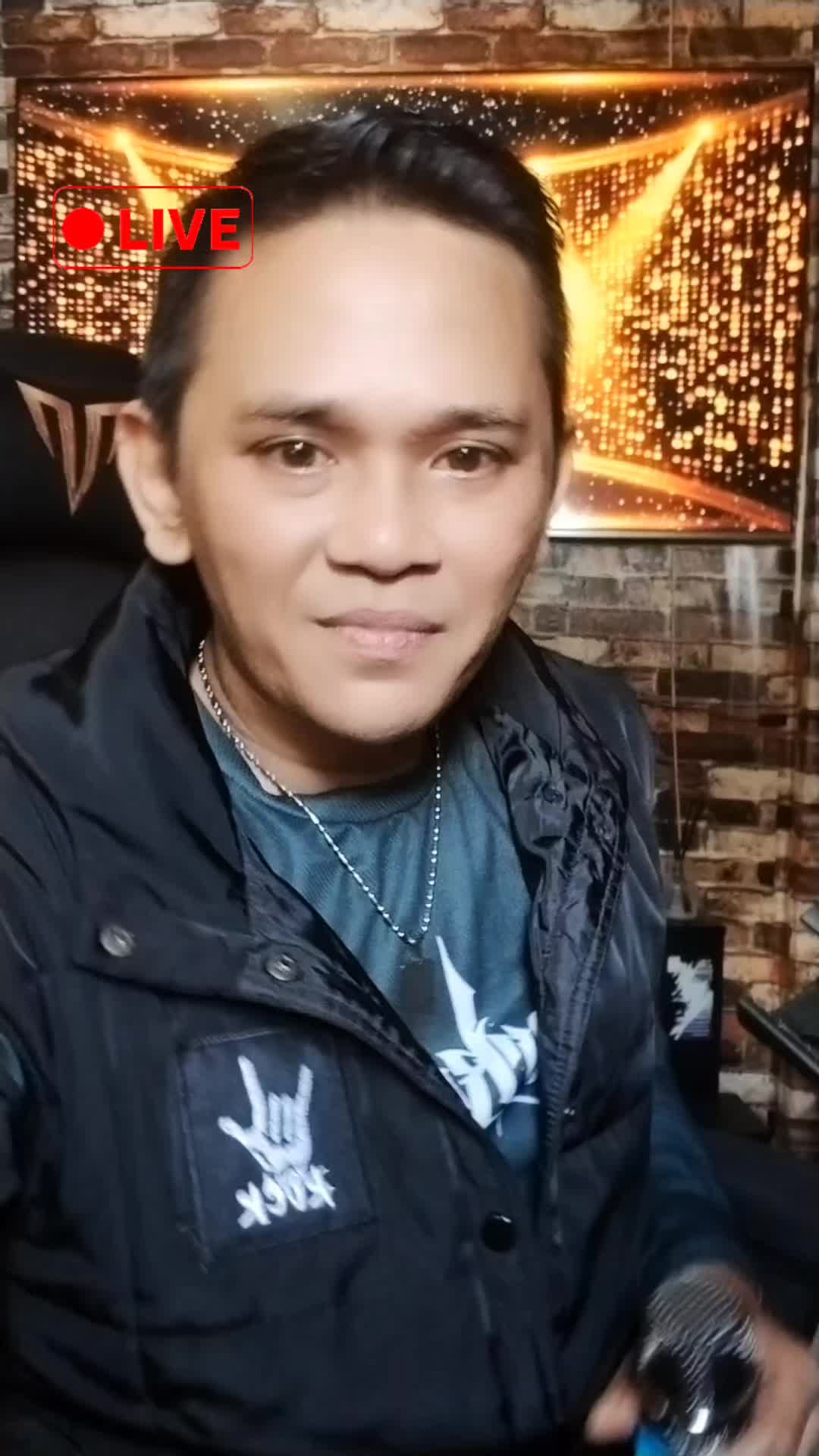 @Hazwan360