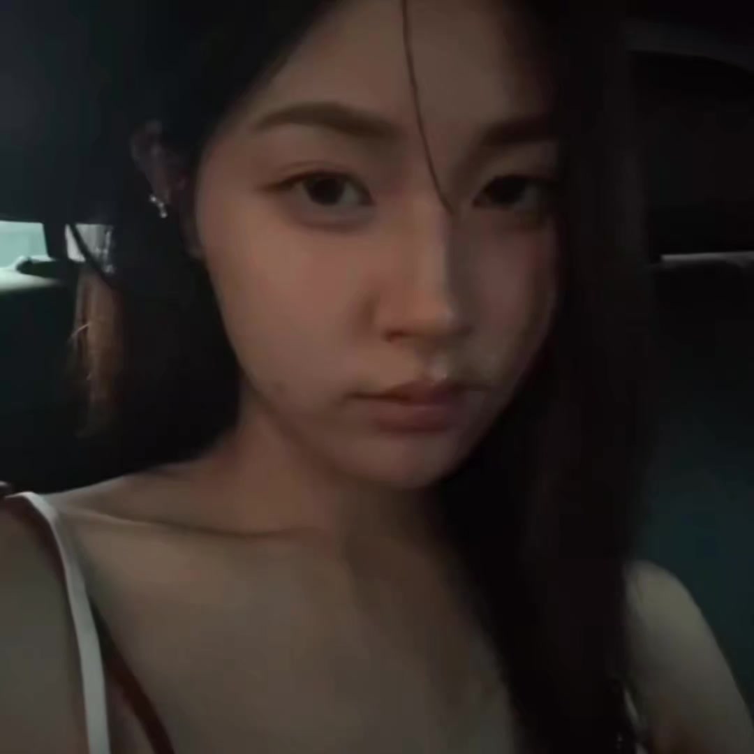 @𝐕